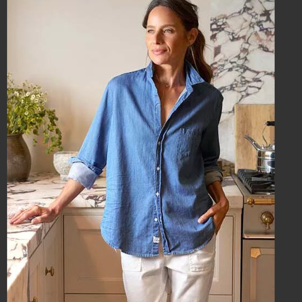 FRANK & EILEEN Vintage Stonewashed Indigo, Famous Denim Shirt Size small